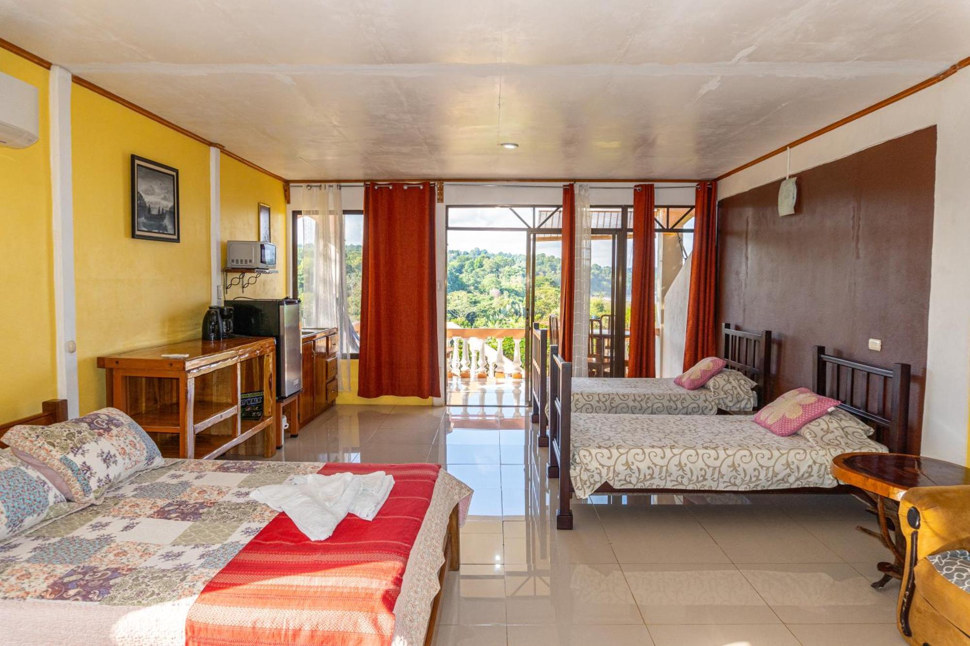 Villa Manolo Ocean And Forest View Hotel Drake Bay Bagian luar foto