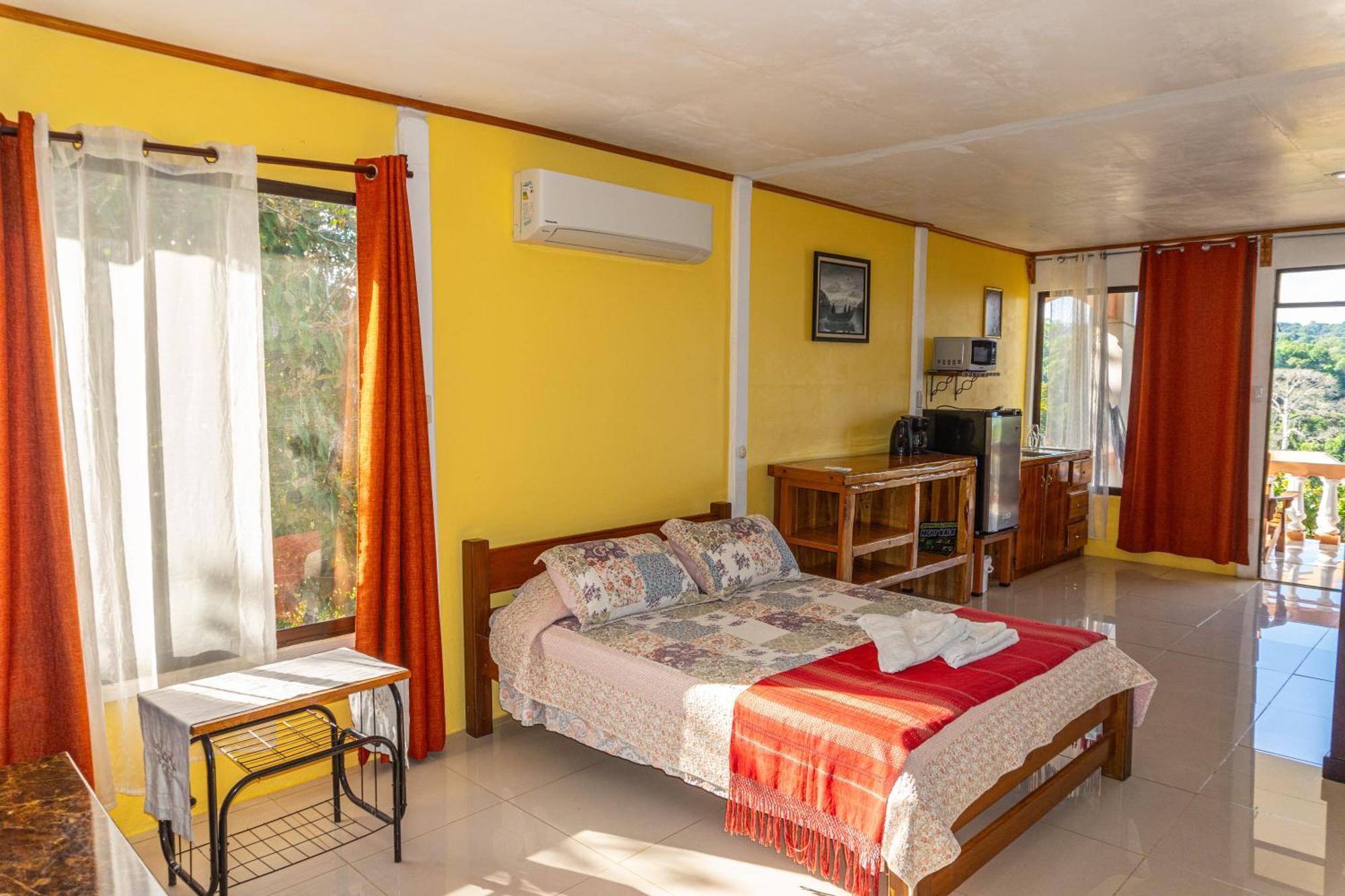 Villa Manolo Ocean And Forest View Hotel Drake Bay Bagian luar foto