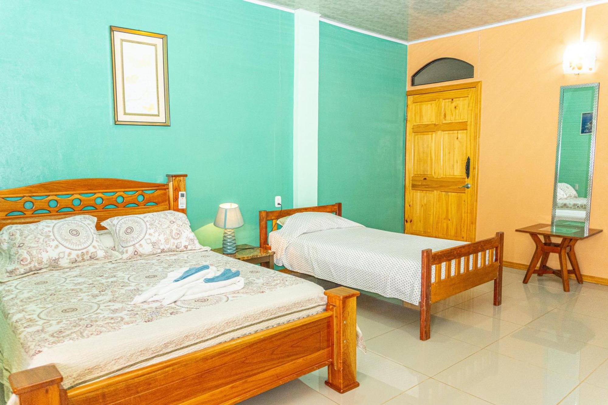 Villa Manolo Ocean And Forest View Hotel Drake Bay Bagian luar foto