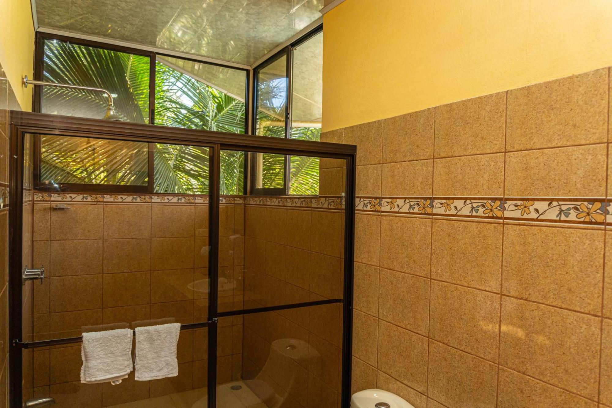 Villa Manolo Ocean And Forest View Hotel Drake Bay Bagian luar foto