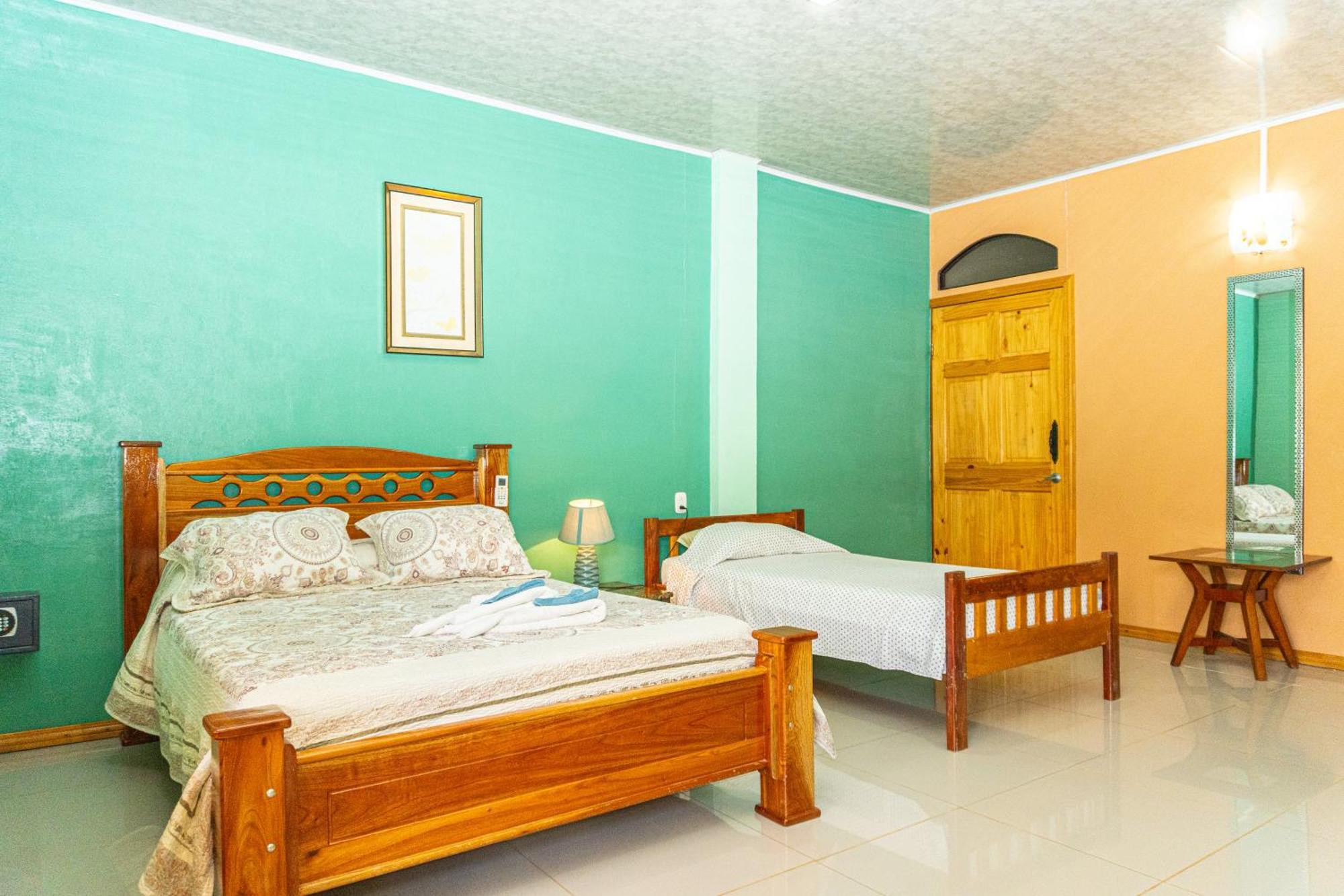 Villa Manolo Ocean And Forest View Hotel Drake Bay Bagian luar foto